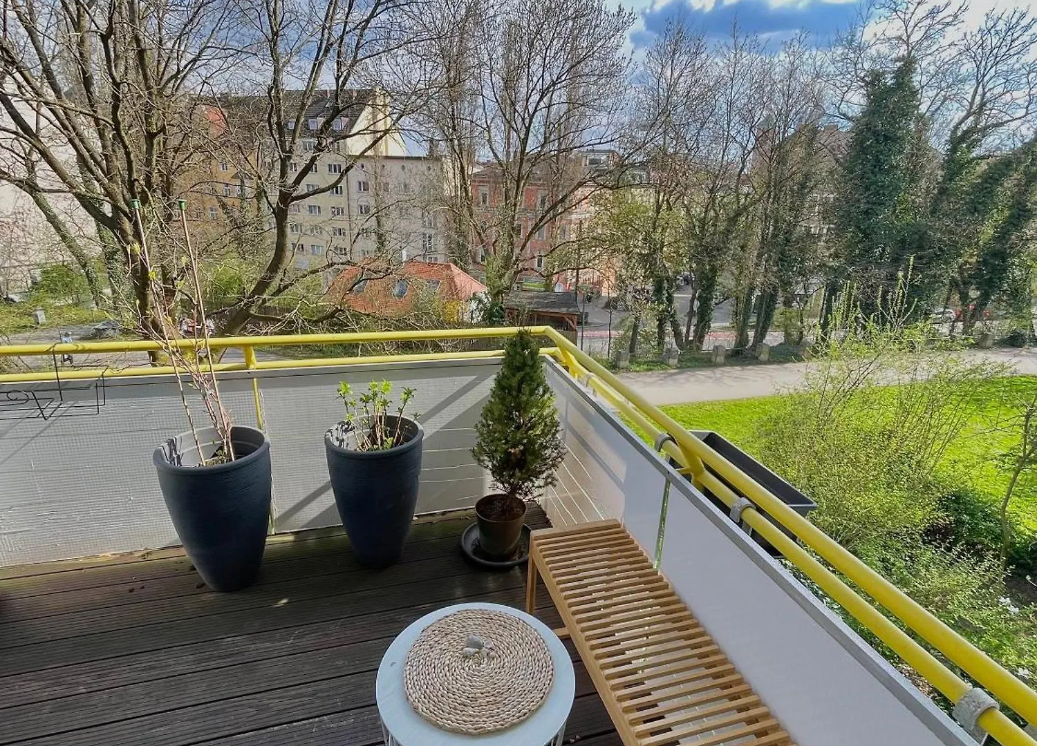 Modernes Designer Apartment Mit Balkon 5 Min Zum Oktoberfest & City München
