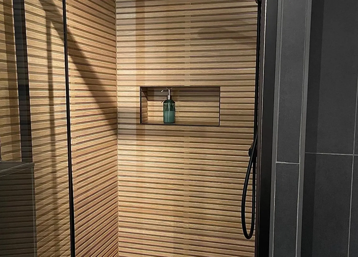 Modernes Designer Apartment Mit Balkon 5 Min Zum Oktoberfest & City München